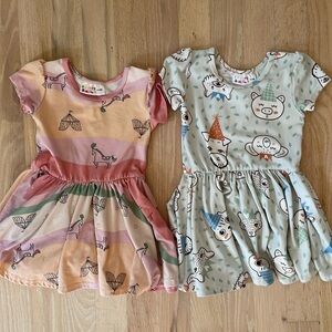 Lot of 2 short sleeve cap dresses unicorn circus / party animal prints